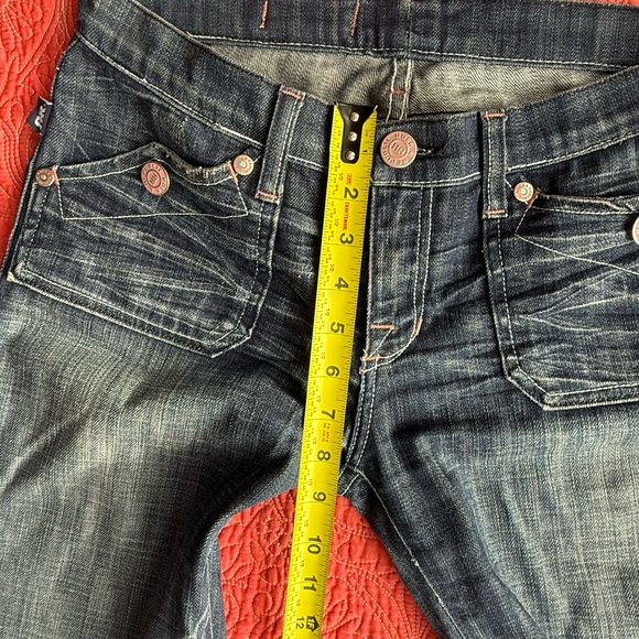 Rock & Republic Dark Blue Wonen's Flare Jeans. Size 29. Like New - Picture 8 of 10